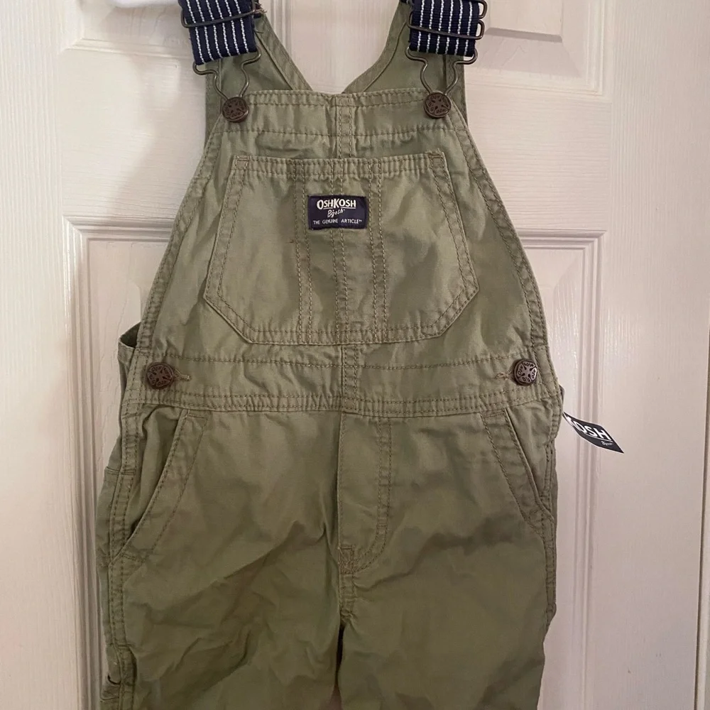 NWT Oshkosh B’Gosh Shortalls
